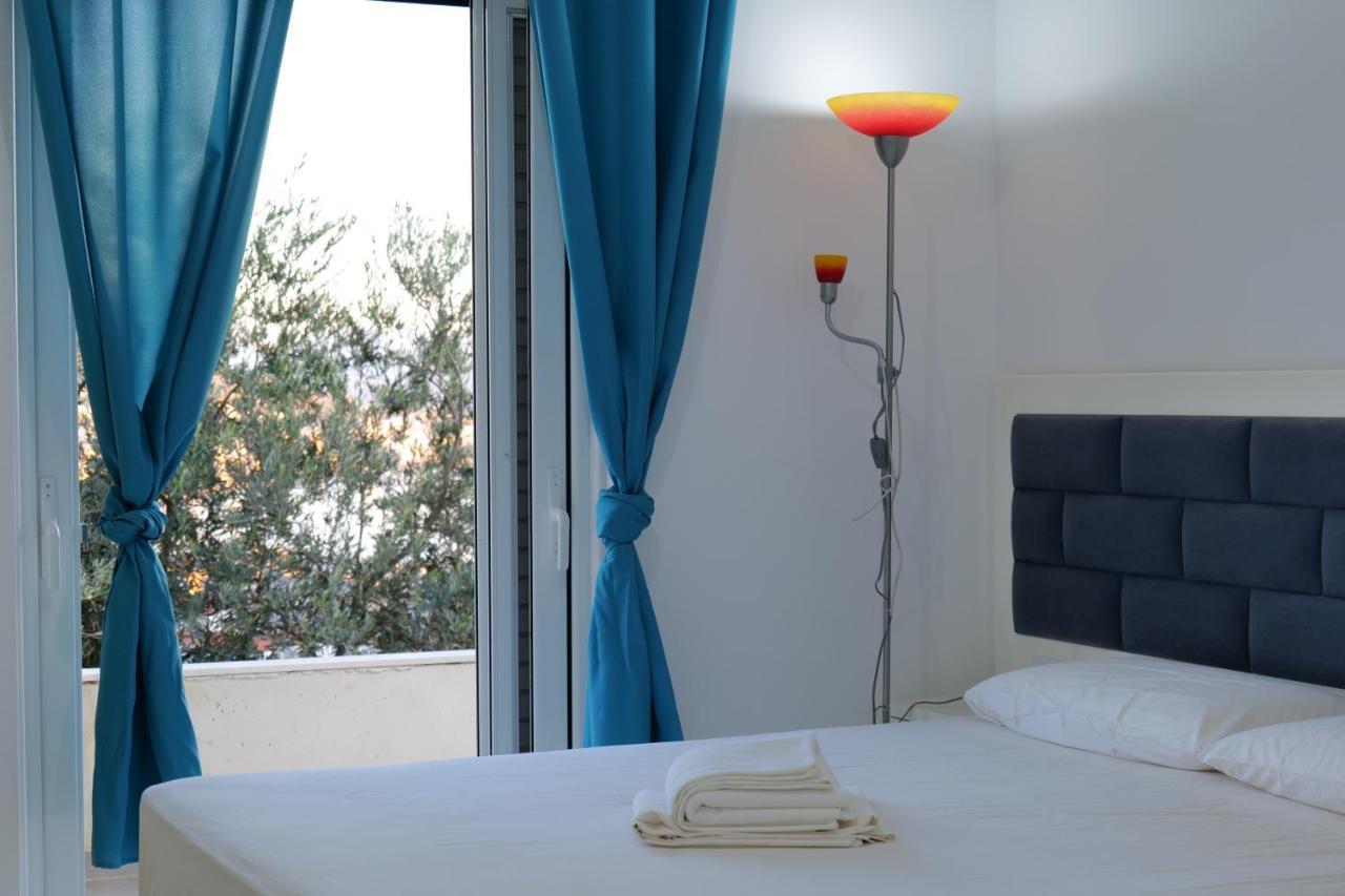 Davide Rooms ساراندا المظهر الخارجي الصورة